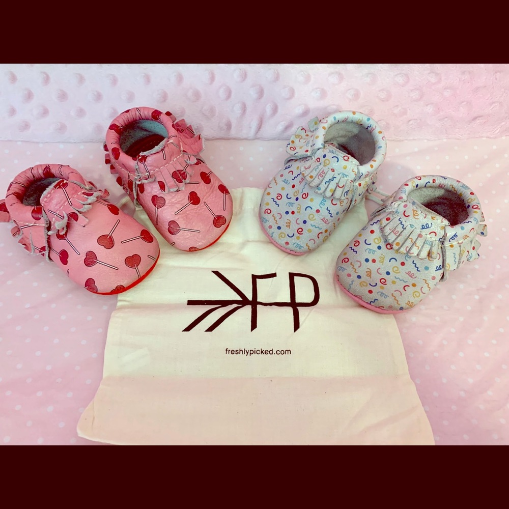 Lot/bundle freshly picked sz 2 girlie moccasins fp